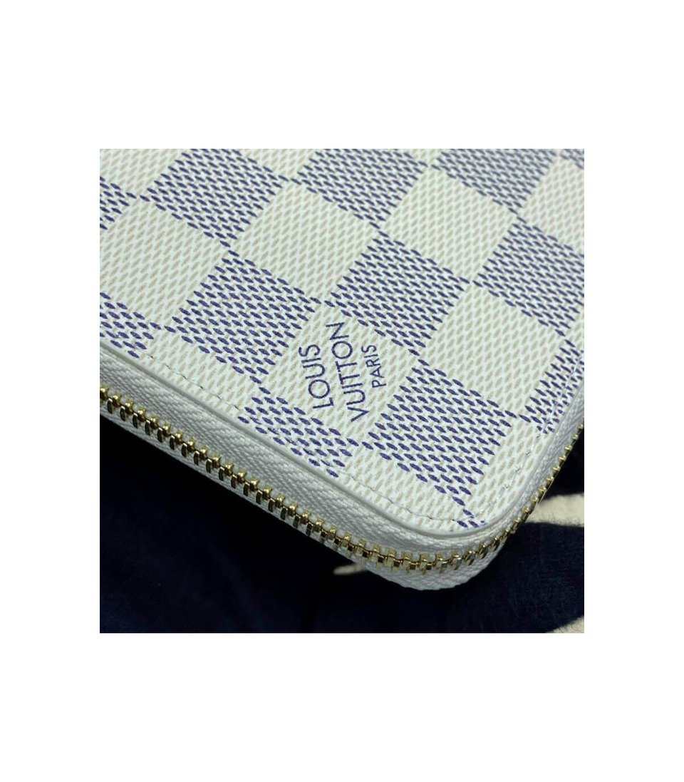 Louis Vuitton Damier Azur Zippy Wallet Beige view 7