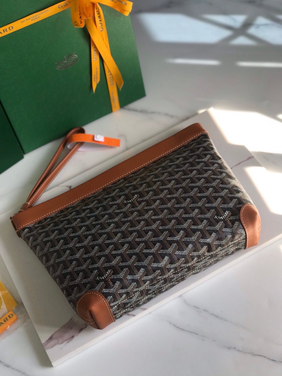 Goyard Conti Pouch 24 Cm Tan Lambskin And Black Goyardine Canvas view 9