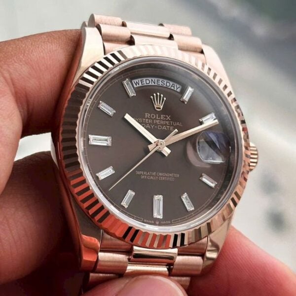 [Superclone] Rolex Day-Date 40mm Chocolate Dial Fluted President 228235 view 4