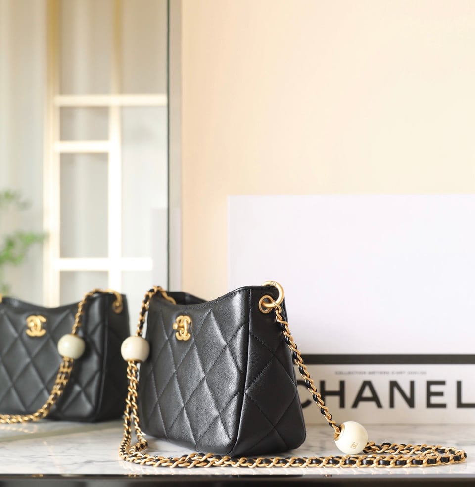 Chanel 24S Hobo Bag 19Cm Black Lambskin Pearl Ball view 5