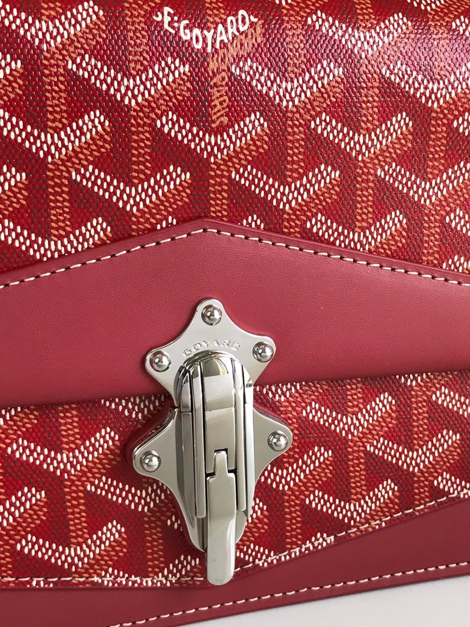 Goyard Duchesse Marie-Caroline Bag 25 Cm Red Goyardine Canvas And Smooth Calfskin view 4