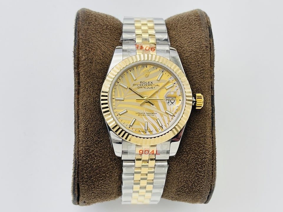 Rolex Datejust 36mm Gold Palm Motif Dial 126233 view 4