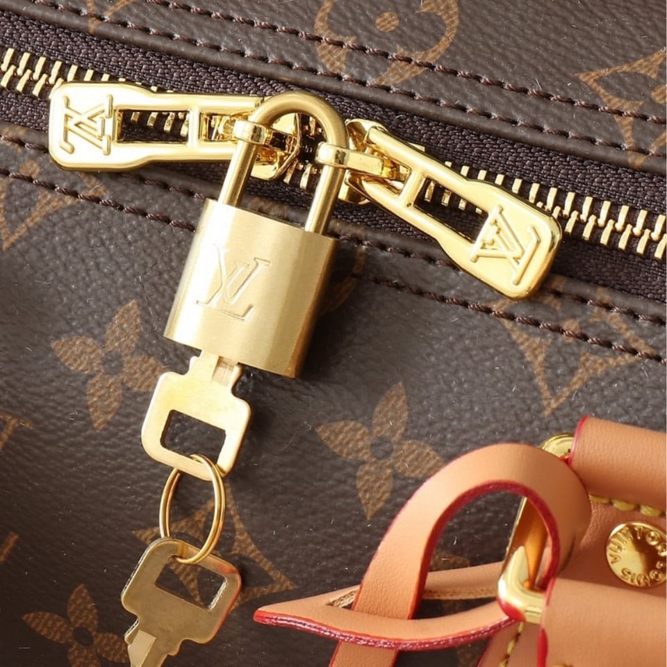 Louis Vuitton Speedy Soft 30 Crafty Brown 30Cm M11945 view 7