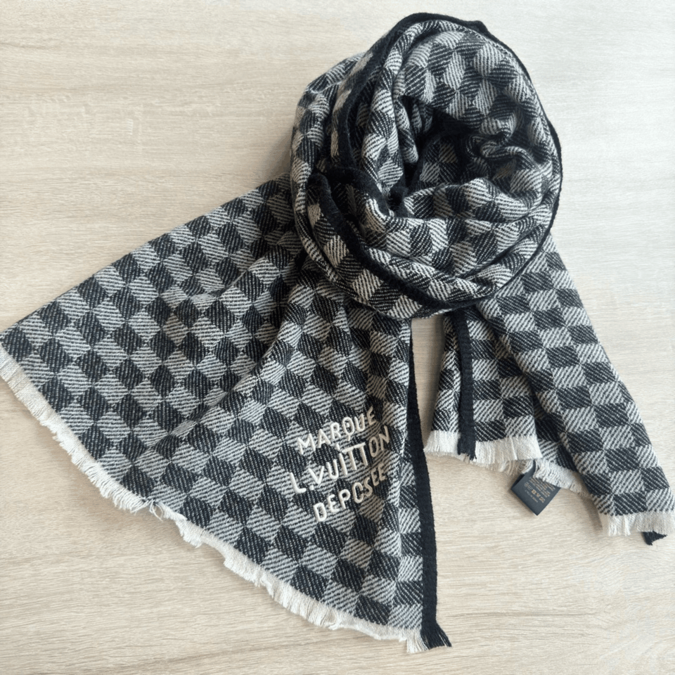 Louis Vuitton Damier Checkered Scarf Black For Women 190cm view 2