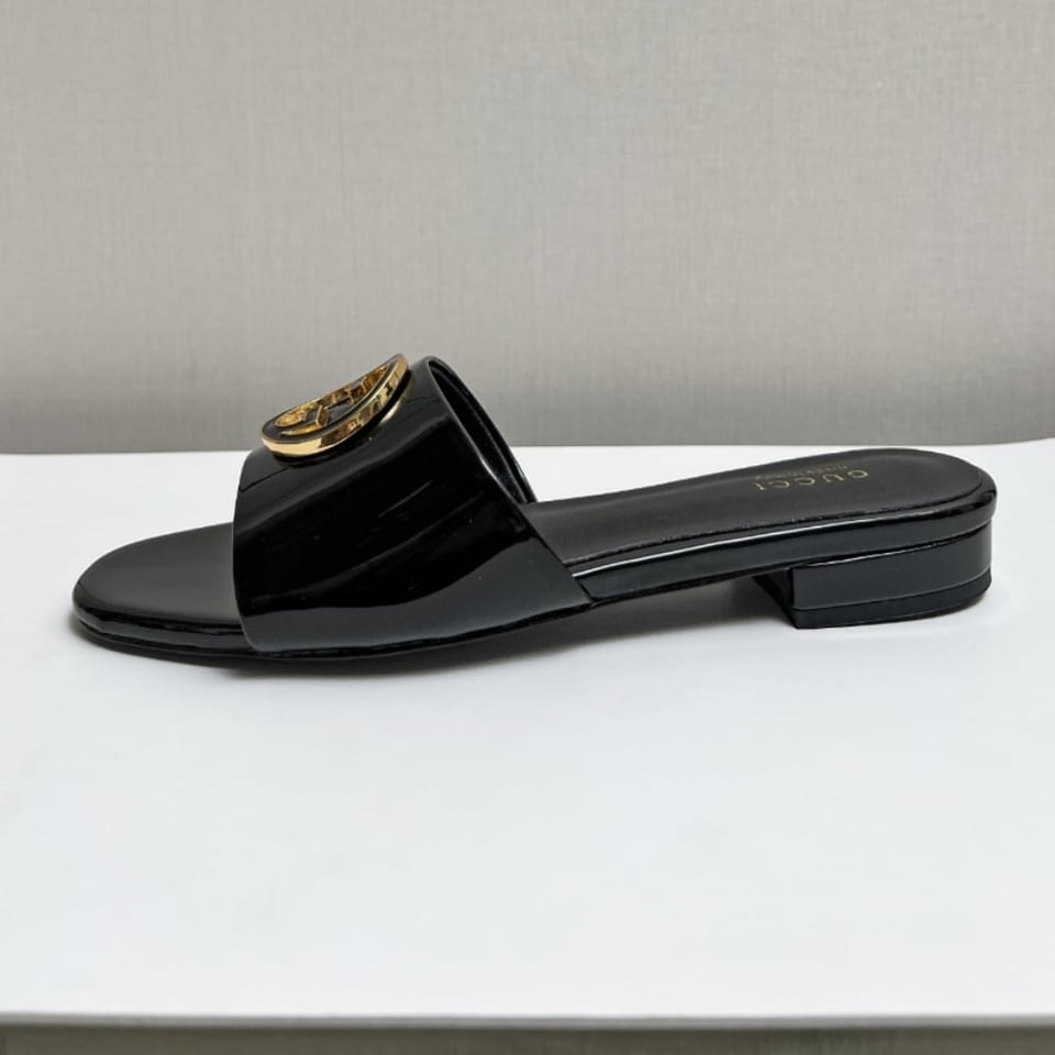 Gucci Women Round Interlocking G Sandal In Black view 7