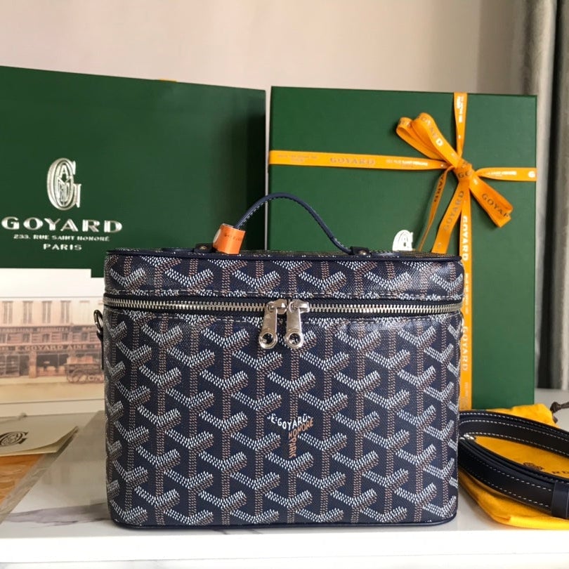 Goyard Muse Vanity Case 20 Cm Navy Blue Goyardine Canvas view 2