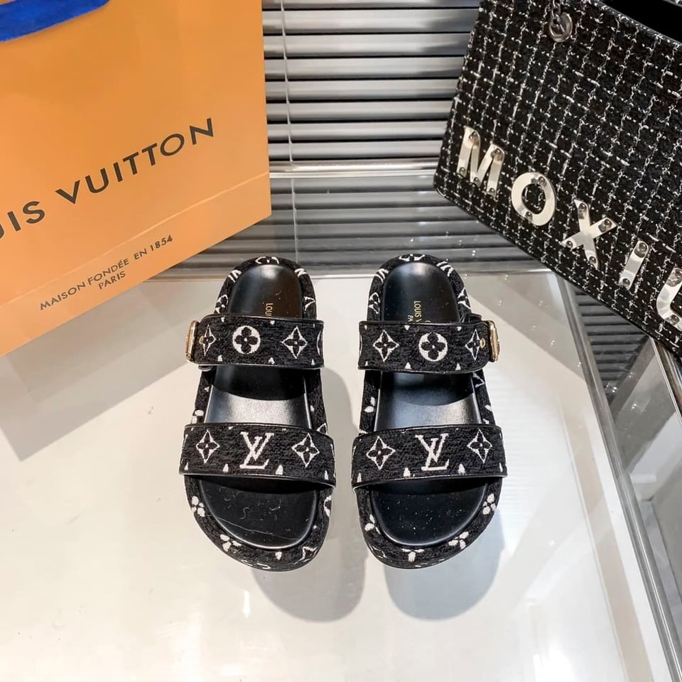 Louis Vuitton Mule Jumbo Flatform Sandals Black 1A94UU view 4