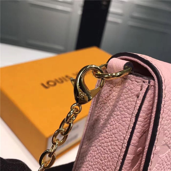 Louis Vuitton F Licie Pochette Rose Pink 21cm/8.3in view 7