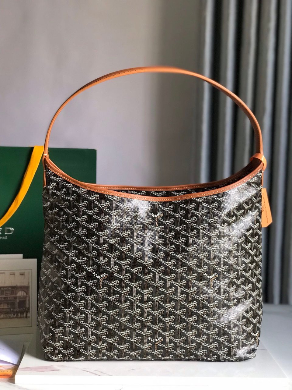 Goyard Hobo Boheme 42Cm Black And Tan Canvas view 4