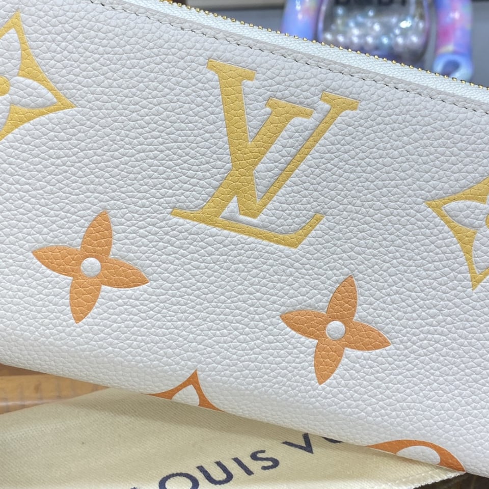 Louis Vuitton Monogram Empreinte Gradient Zippy Wallet Beige Yellow view 6