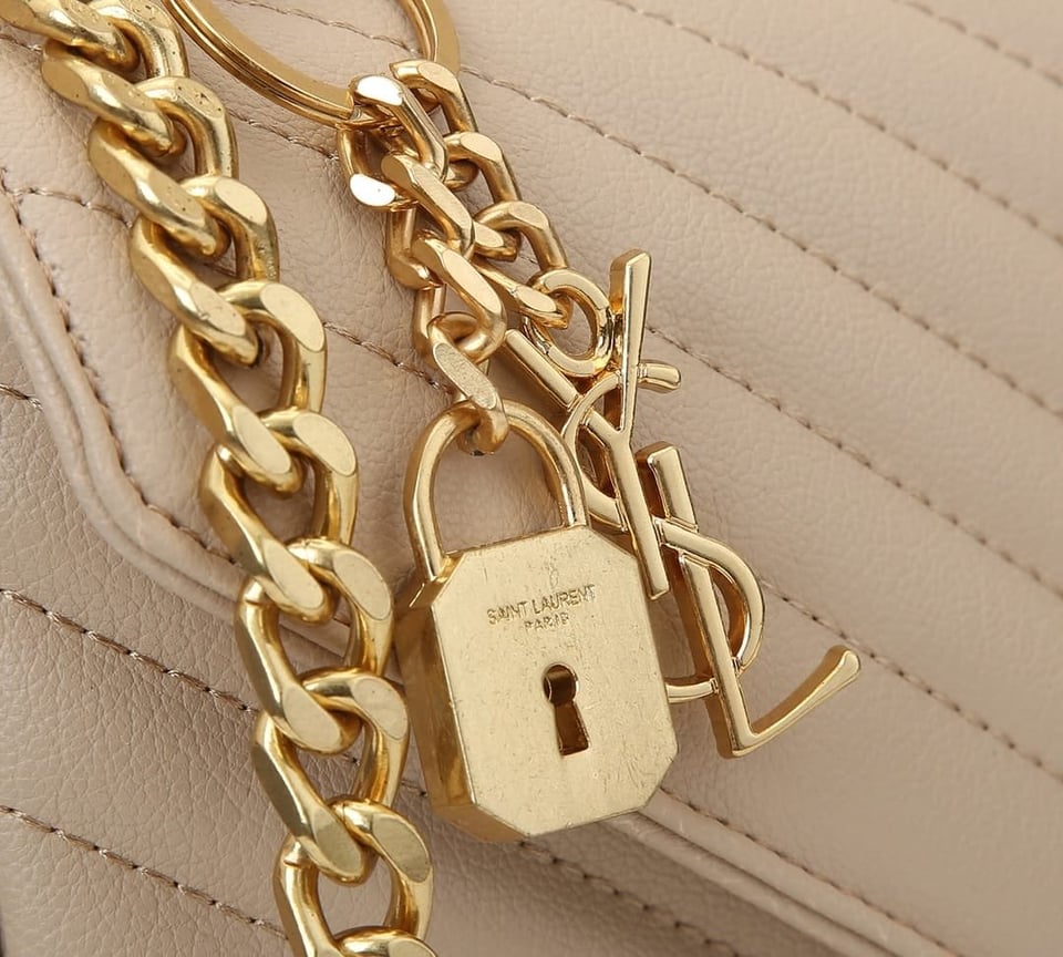 Saint Laurent College Large Chain Bag Beige 25Cm view 4