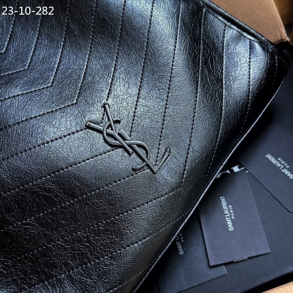 Saint Laurent Medium Niki Shopping Bag Black 33Cm view 6