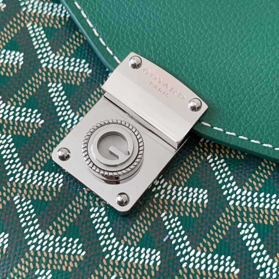 Goyard Chypre Wallet-Pouch 21 Cm Green Goyardine Canvas And Calfskin view 10