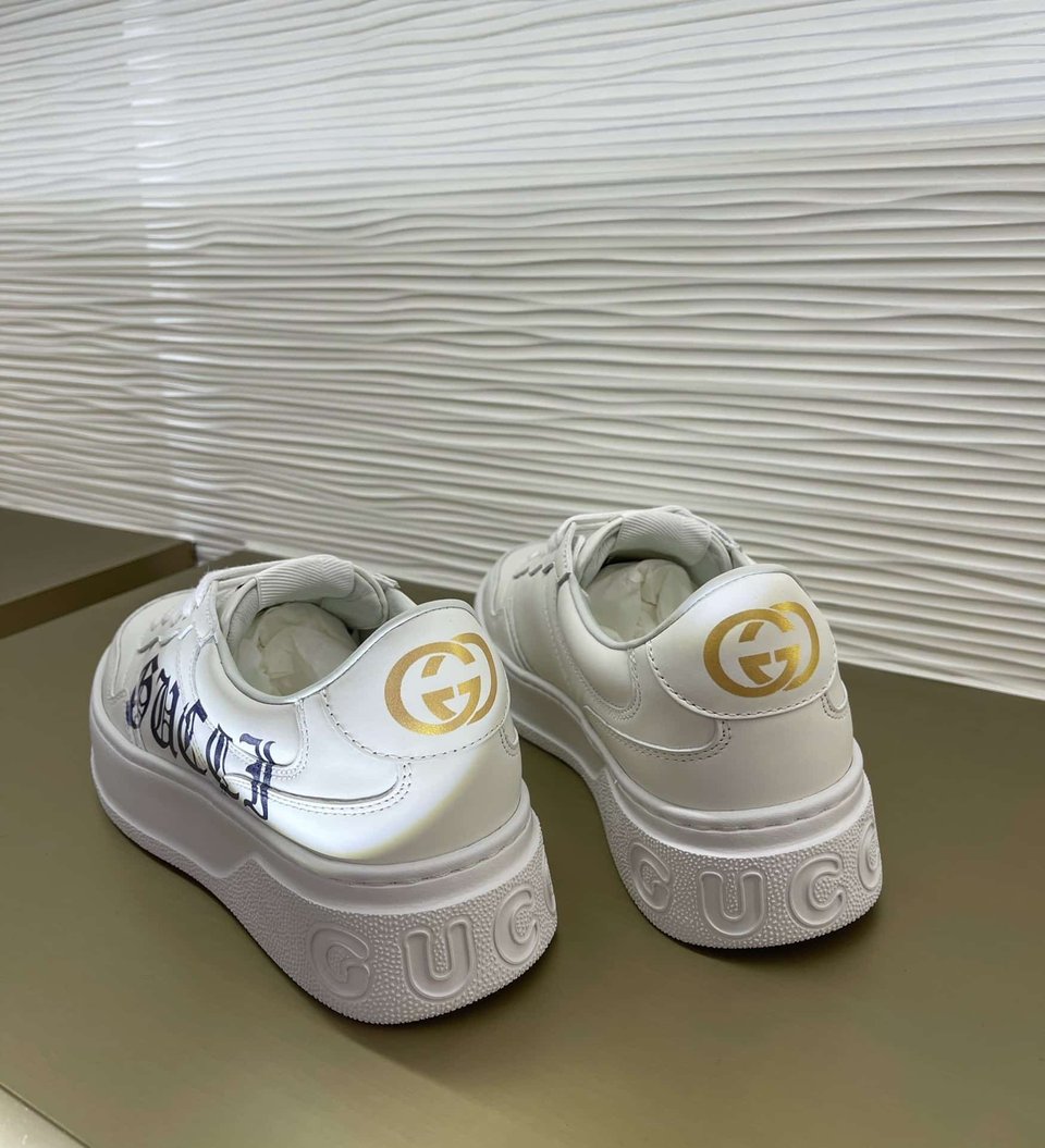 Gucci Women’S Sneaker With Logo White 708267 Upg70 9000 view 3