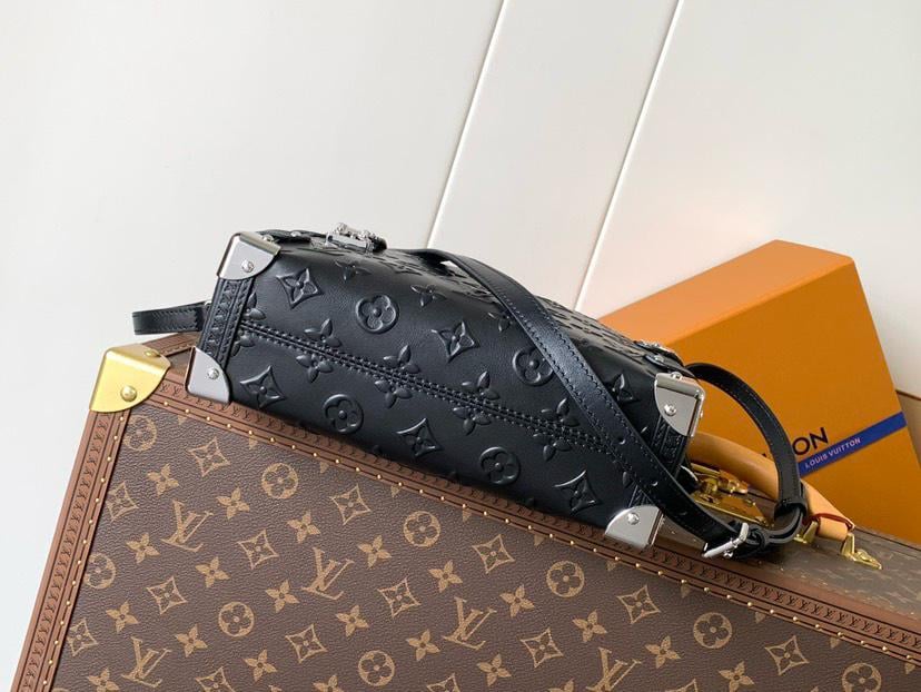Louis Vuitton Side Trunk MM Black 23.5/9.3in M14572 view 7