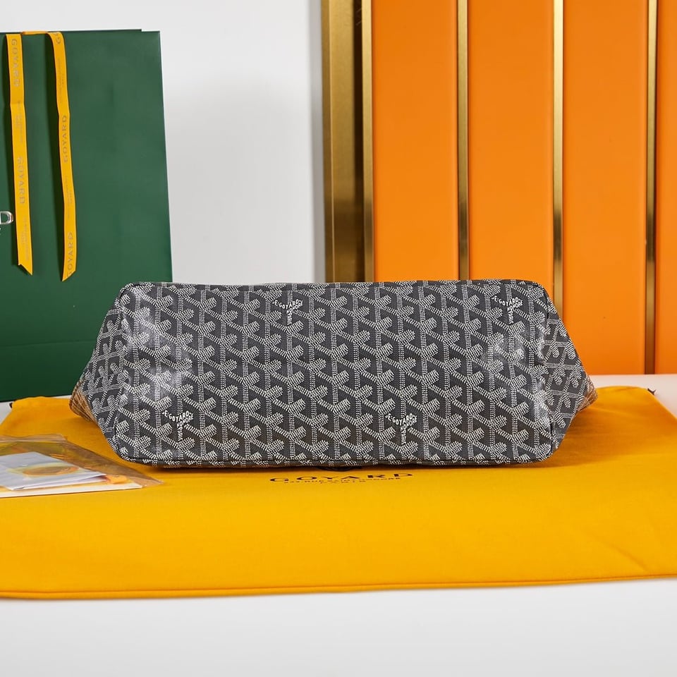 Goyard Saint Louis Pm 34Cm Grey Canvas Chevroches Calfskin view 4