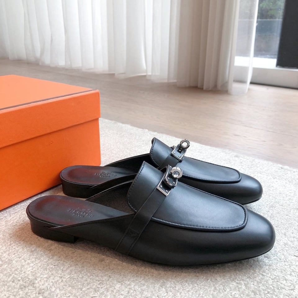 Hermes Oz Mule Black view 3