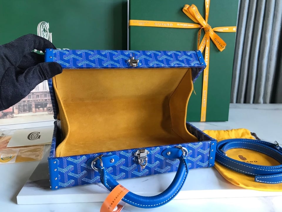 Goyard Grand Hôtel Trunk Bag 24.5cm Blue Goyardine Canvas And Calfskin view 7