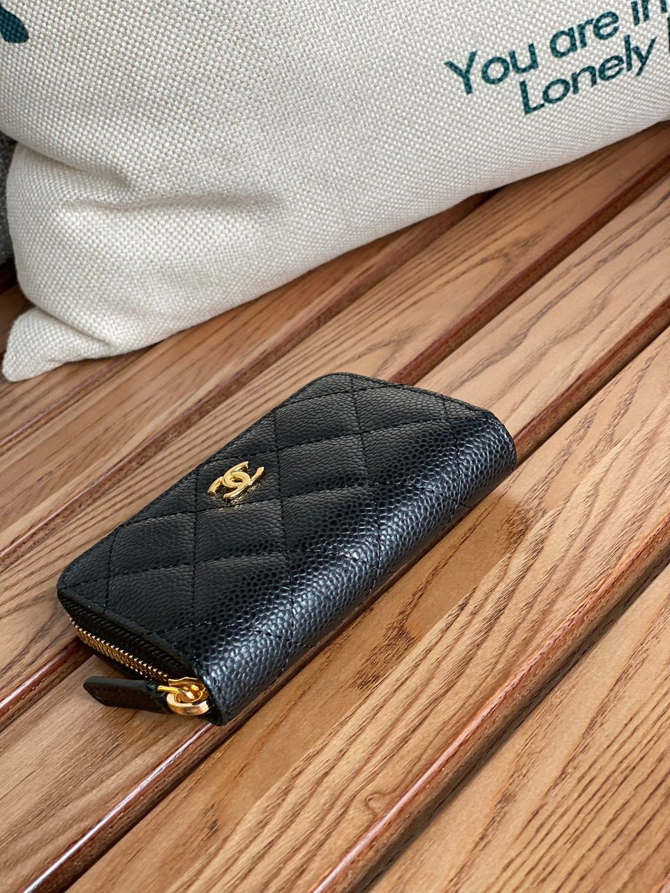 Chanel Zipped Wallet 7.5Cm Black Caviar Gold Hardware view 6