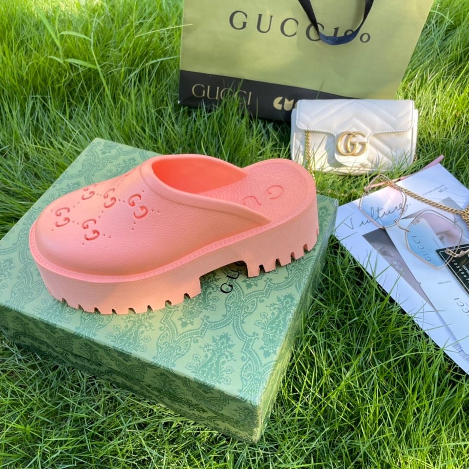 Gucci Men’S Slip On Sandal Pink Gg Rubber view 4