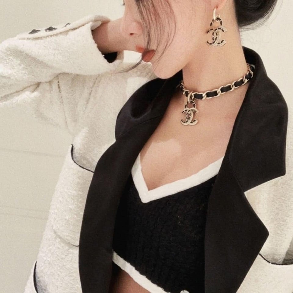 Chanel Cc Earrings view 4