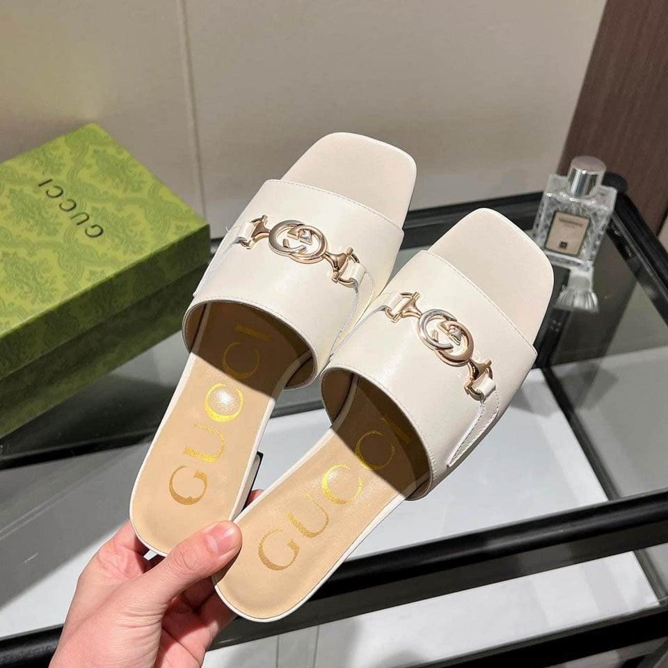 Gucci Zumi Leather Slide Sandals view 3