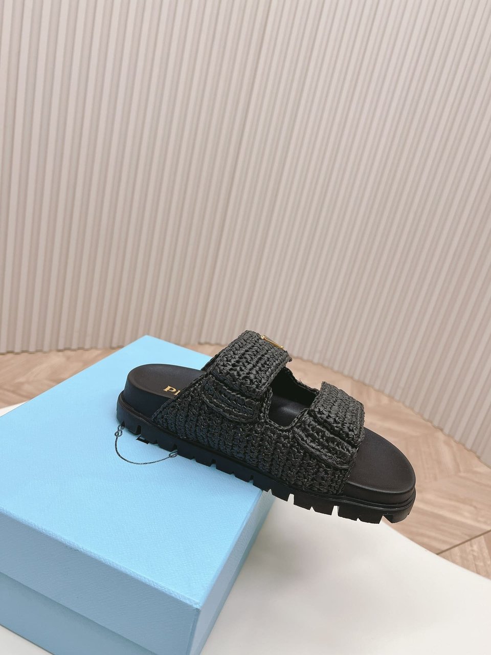 Prada Fussbett Raffia Dual Buckle Slide Sandals Black view 8
