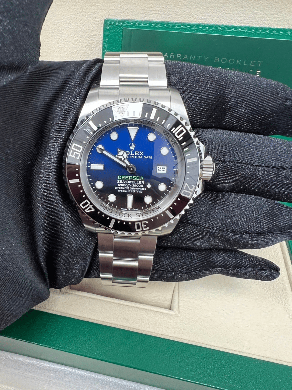 [Superclone] Rolex Deepsea 44mm James Cameron D-Blue Dial 136660 view 3