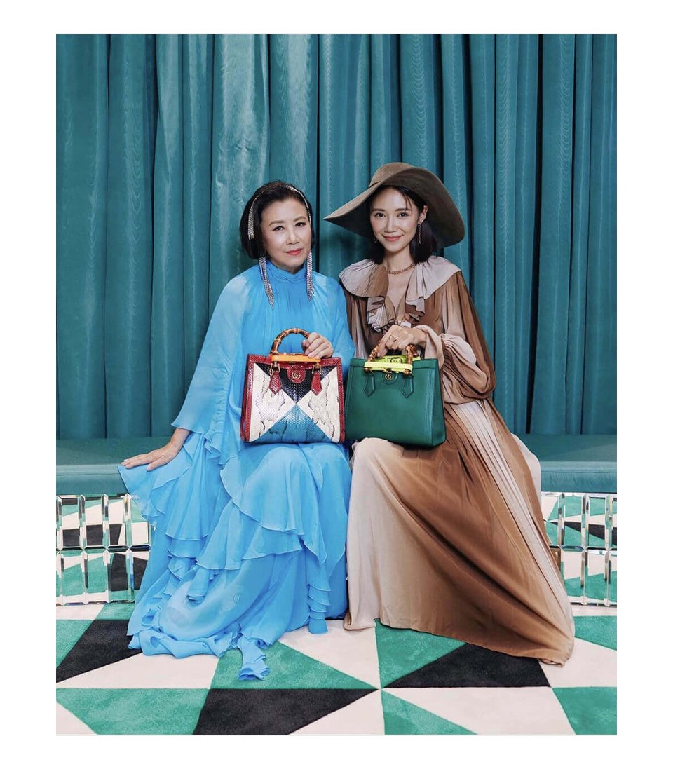 Gucci Diana Small Tote Bag Green view 5