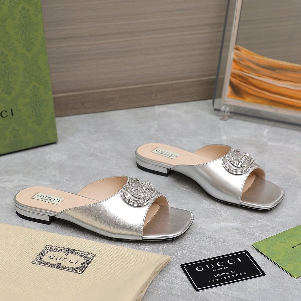 Gucci Gg Crystal Slippers Silver view 3