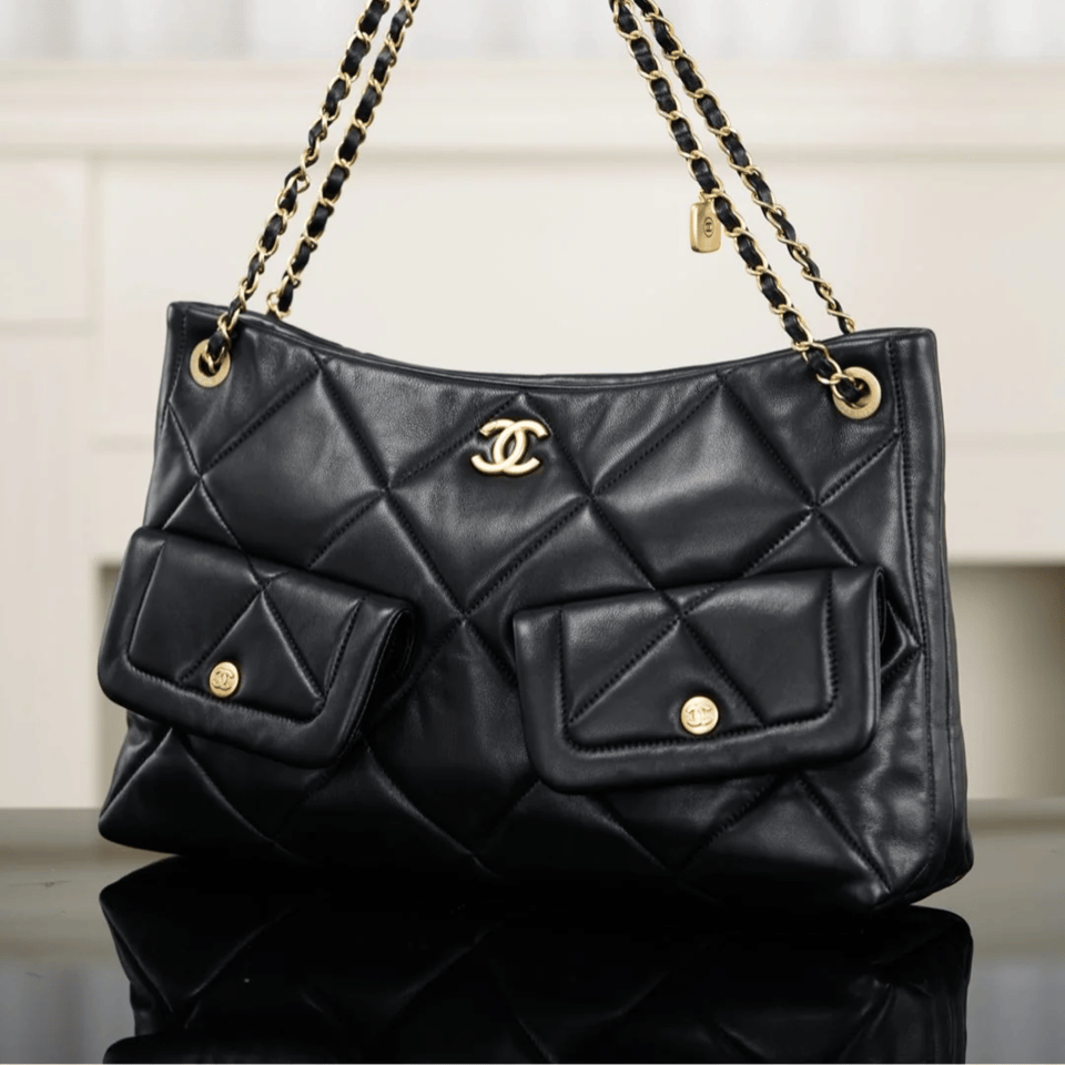 Chanel Hobo Shopping Bag Black – Gold Lambskin 38cm/15in view 4