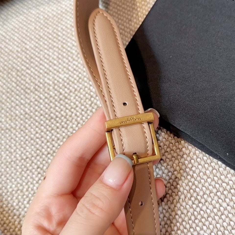 Saint Laurent Le 5 A 7 Supple Small In Grained Leather Rose 24Cm view 4