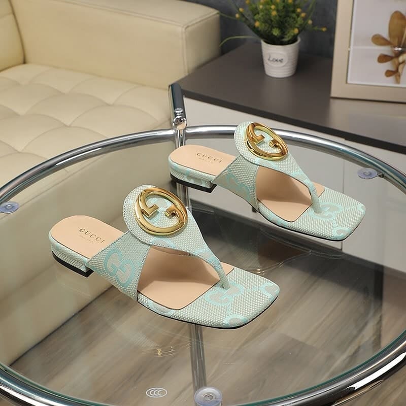 Gucci Women’S Gucci Blondie Thong Canvas Sandal Mint view 7