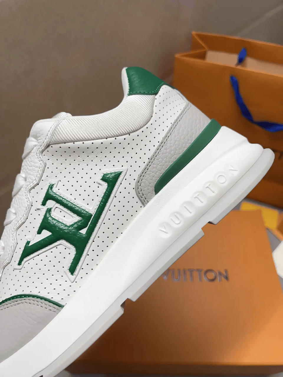 Louis Vuitton LV Classic Green Sneaker for Men 1AHSUK view 9