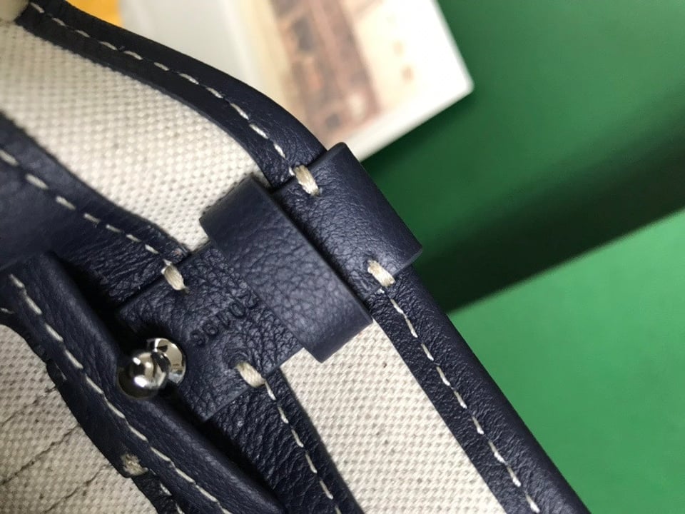 Goyard Petit Flot Bucket Bag 22cm Navy Blue Goyardine Canvas And Lambskin Trim view 7