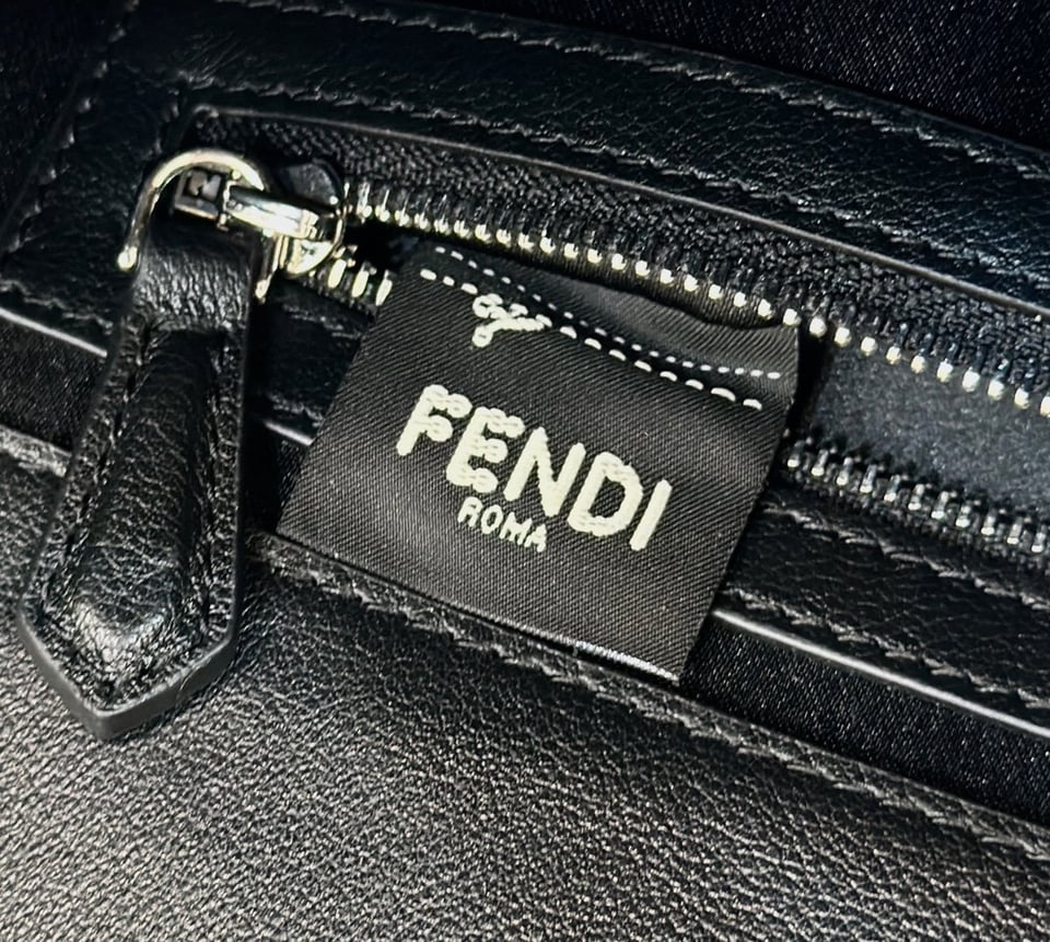 Fendi By Marc Jacobs Maxi Baguette Canvas Bag In Leather Black 26Cm/ 10.2in view 7