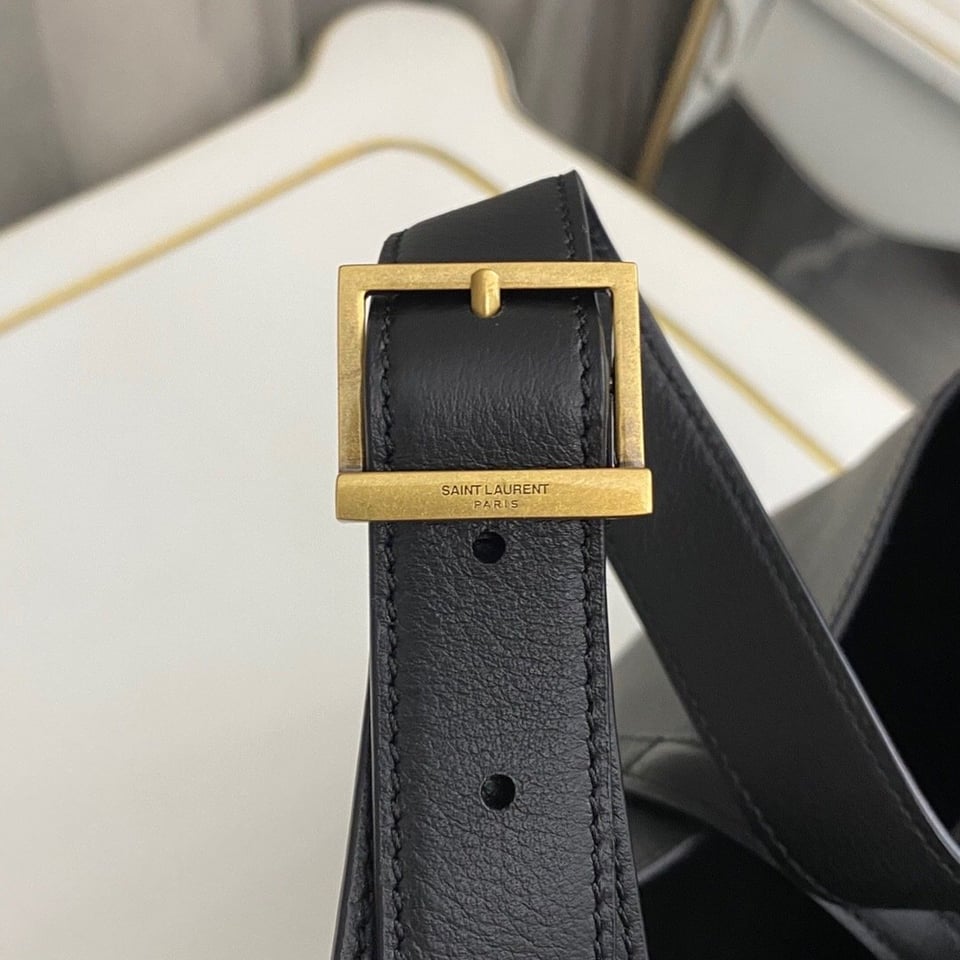 Saint Laurent Le 5 A 7 Soft Small Hobo Bag In Smooth Leather Black 27cm view 9