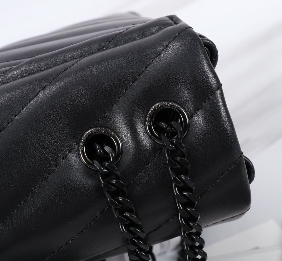 Saint Laurent Loulou Small Chain Bag In Matelasse Y Black Noir 23Cm view 8