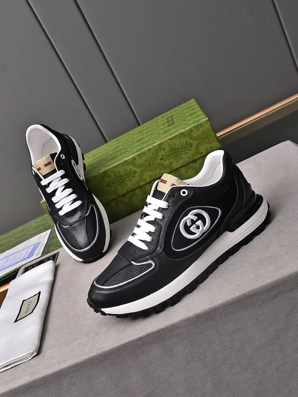 Gucci Double G Men’S Run Sneaker Black view 8