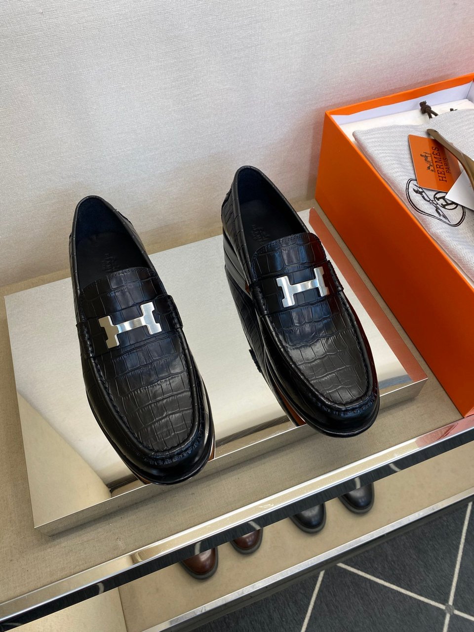 Hermès Iconic H Buckle Alligator Leather Loafers Black- Shoes for Men view 10