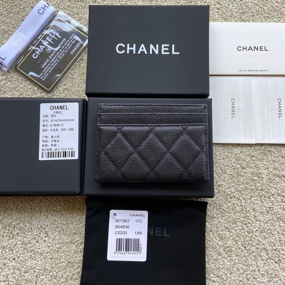 Chanel Card Holder 11Cm Black Caviar Black Hardware view 5