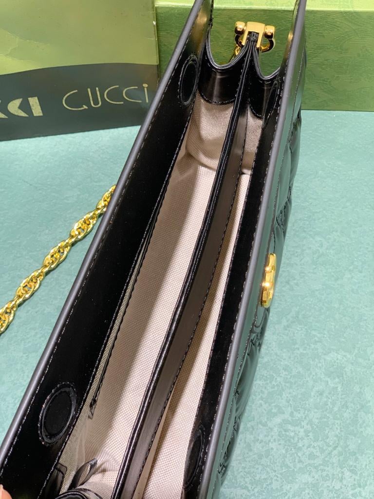 Gucci GG Matelassé Small Shoulder Bag 26cm view 7