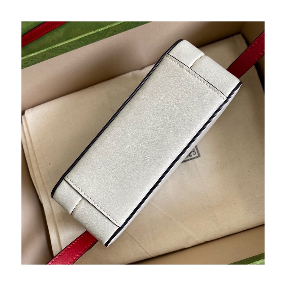 Gucci Interlocking G Mini Bag in White Leather view 6