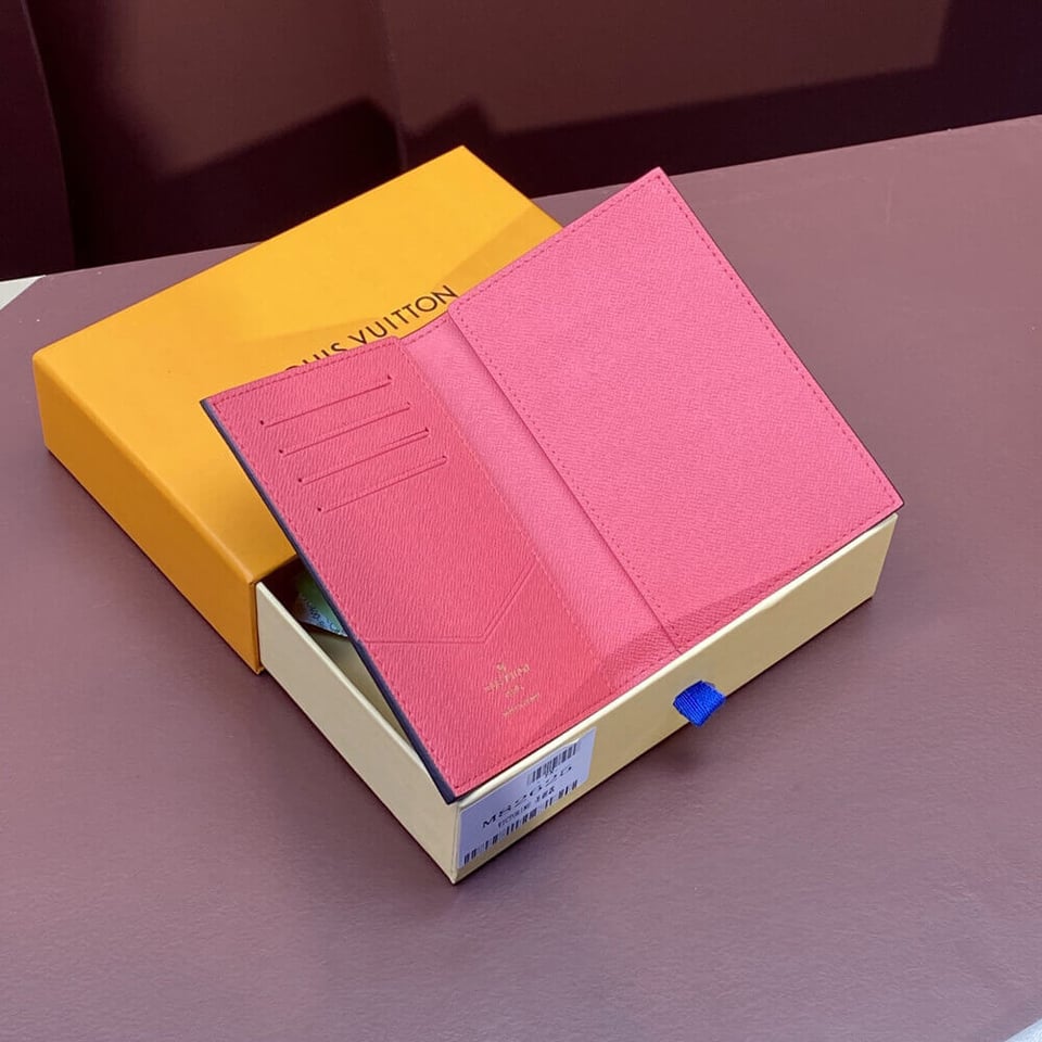 Louis Vuitton Vivienne Sailing Passport Cover view 5