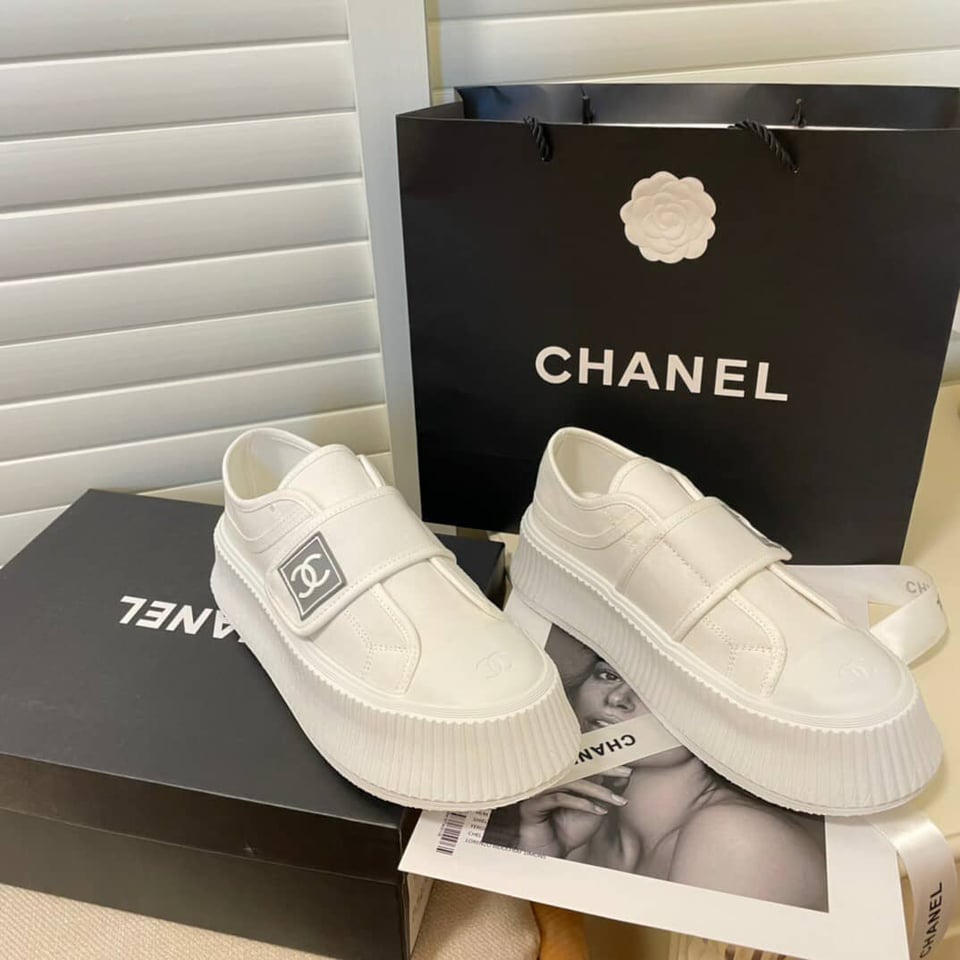 Chanel Cc Cap Toe Slipon Sneaker All White view 7