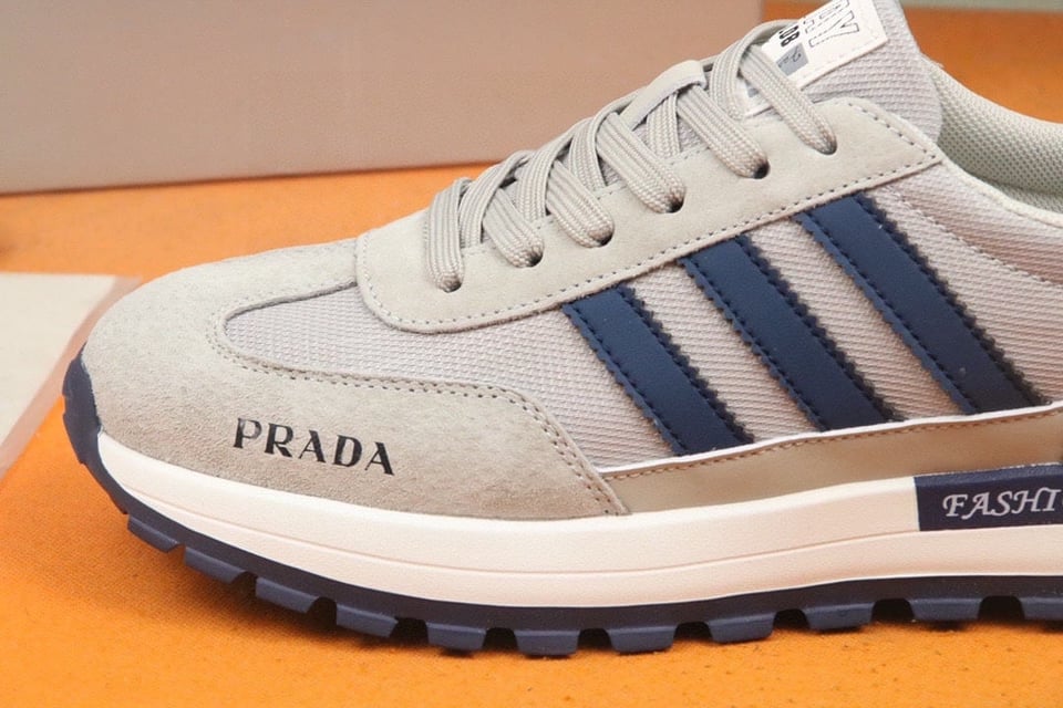 Prada Men?S Sneakers Suede With Stripe Blue view 8