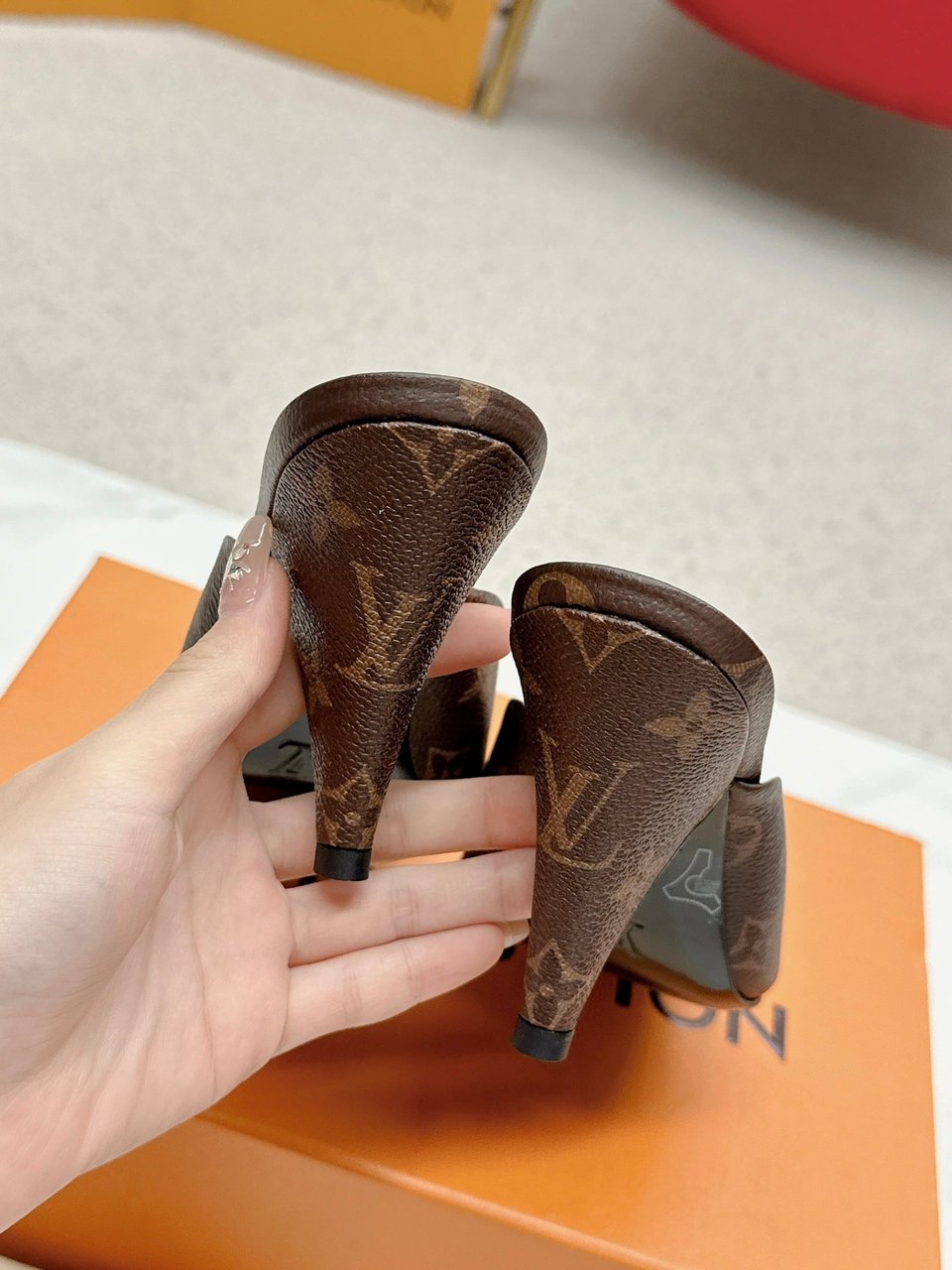 Louis Vuitton Super Mule Monogram Canvas view 5