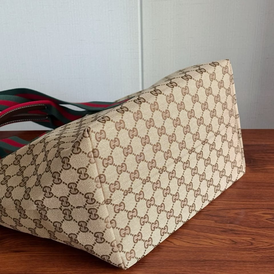 Gucci GG Medium Tote Bag 36cm/14.2in Sand And Brown GG Canvas ‎875929 view 6
