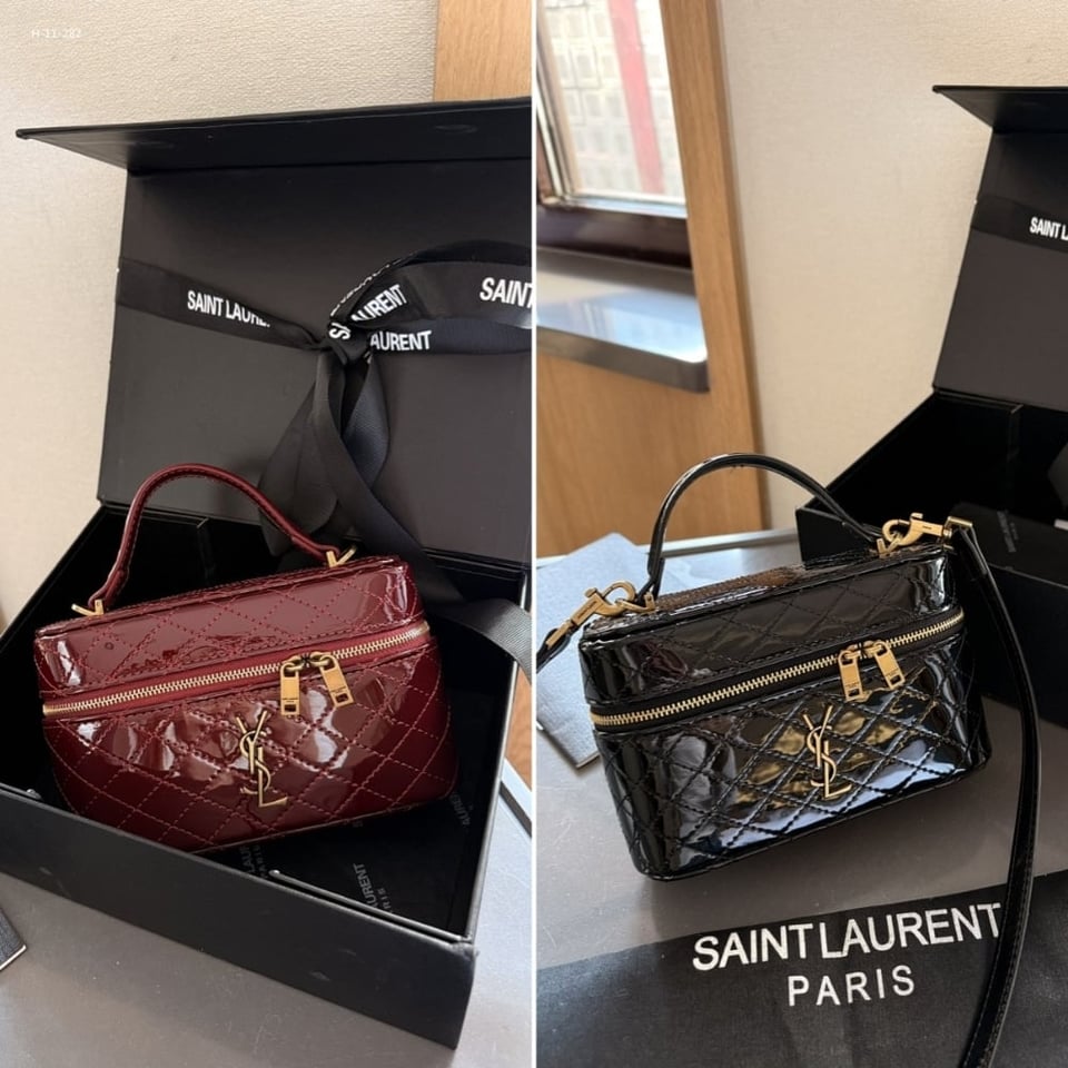 Saint Laurent Gany Vanity Bag In Patent Leather Wine Red 19Cm view 4