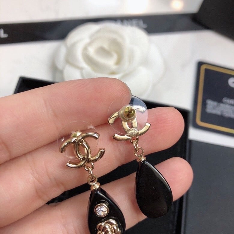 Chanel Cc Black Earrings view 3
